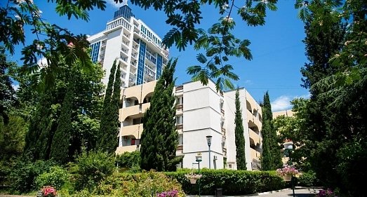 Отель Нева Алушта - официальный сайт