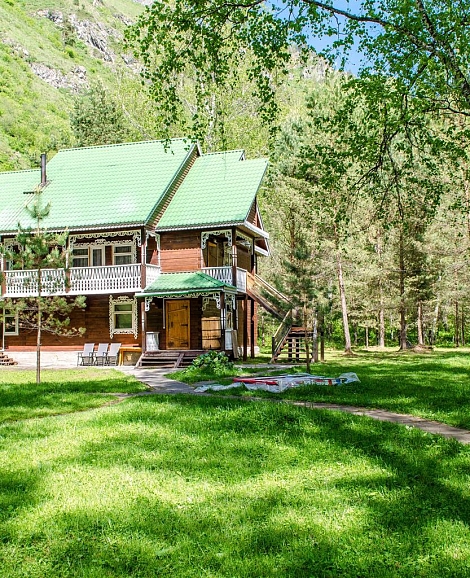 Туристический комплекс «Таежник» Манжерок