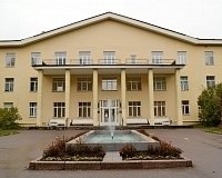 Санаторий Черная речка в Зеленогорске, вид снаружи Санаторий Черная речка (Зеленогорск)