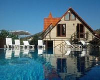 Отель Лучистая (Алушта)