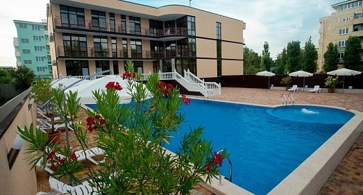 Отель Miracle & N Анапа - официальный сайт