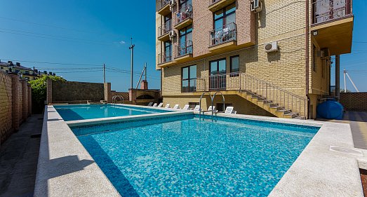 Отель Плаза Витязево - официальный сайт