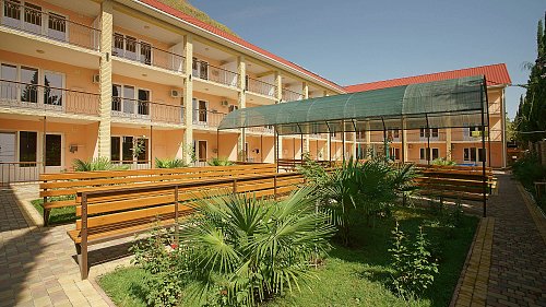 Отель Вилла Солхат Рыбачье - официальный сайт