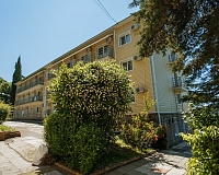 Санаторий Аврора (Аше) в Лазаревском, вид снаружи Санаторий Аврора (Аше) (Лазаревское)