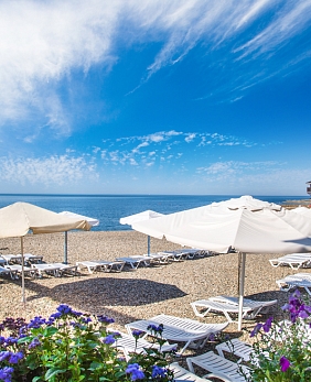 Санатории Хосты на берегу моря