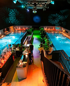 Отели Сестрорецка с бассейном