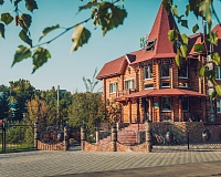 Санаторий Кедровый в Белокурихе, вид снаружи Санаторий Кедровый (Белокуриха)