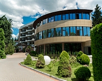 Санаторий Демерджи в Алуште, вид снаружи Санаторий Демерджи (Алушта)