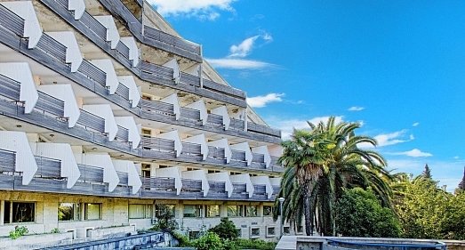 Отель Сана Гагра - официальный сайт