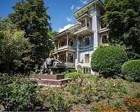 Санаторий Гурзуфский в Гурзуфе, вид снаружи Санаторий Гурзуфский (Гурзуф)