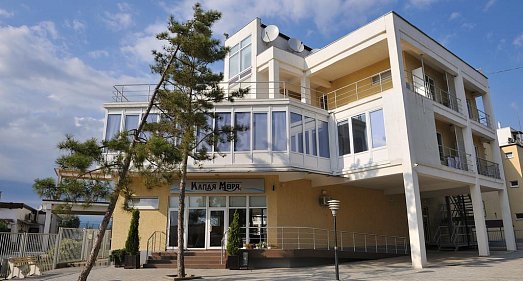 Отель Капля Моря Песчаное - официальный сайт