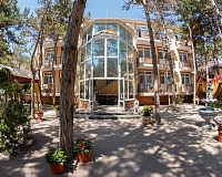 Отель Арпат (Песчаное)